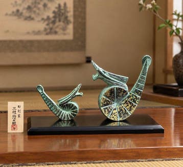 Pair of Dragons - sculptuur Bronze, Facing Dragons, Okimono