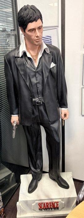 Scarface - XL Tony Montana Statue (200x80x80 cm) - Official, Nieuw