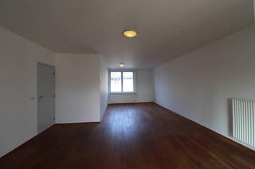Huis te huur aan Schoolstraat in Maastricht, (Studenten)kamer, Limburg