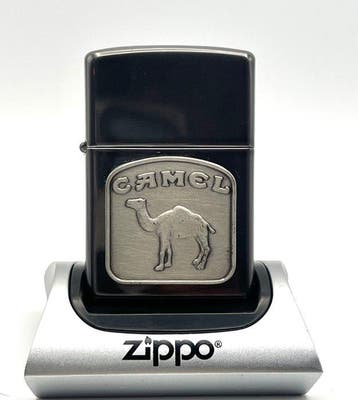 Zippo, No Reserve Price - Camel Pewter Emblem - Ebony Finish, Nieuw