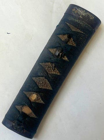 bloem blad vliegende reiger motief tsuka - Japan