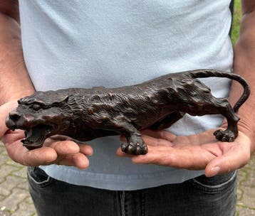 Beeld, Exclusief sculptuur van een tijger 31.5 cm (Zonder