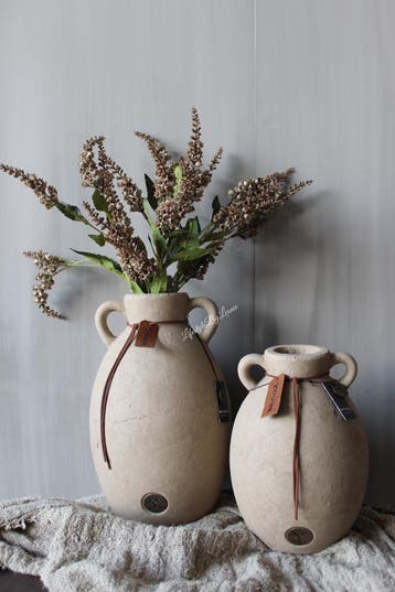 Brynxz classic vaas met 2 oren Taupe 25 x 17 cm, Huis en Inrichting, Ophalen of Verzenden, Nieuw