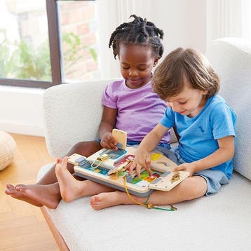 Hape speelbord Lock & Learn - educa van €29,99 voor €27,90, Ophalen of Verzenden, Nieuw