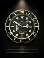 Cartist - Green Toros Balloon Girl - Rolex Clock