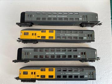 Lima H0 - Model treinwagon (4) - 2 x Duo dubbeldek rijtuigen, Nieuw