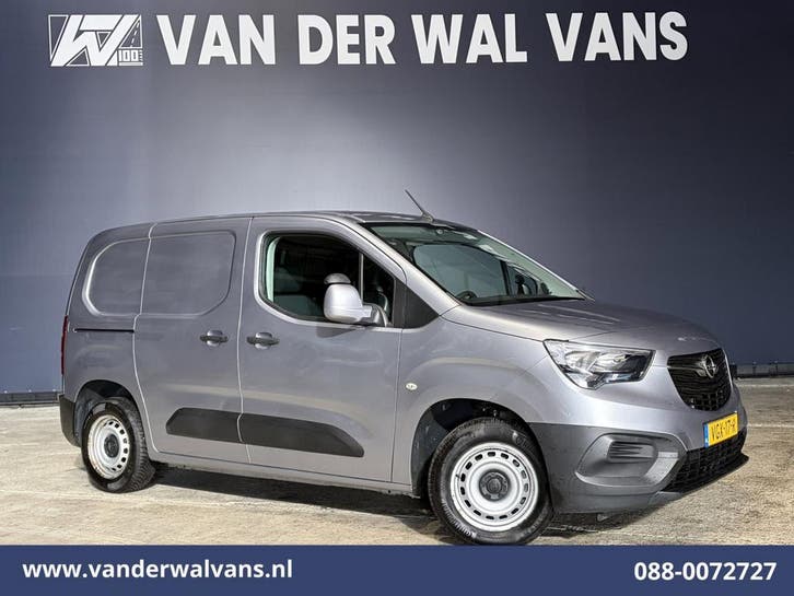 Opel Combo | 1.5D 102pk L1H1 Euro6 Airco | Trekhaak |, Auto's, Gebruikt, Euro 6, Dealer onderhouden, Zilver of Grijs