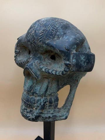 Tete de squelette Tiv - Hoofd van een figuur - masker kraan