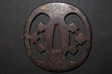 Katana - Gesmeed ijzer - C6-254 Heianjyo Sukashi Tsuba -