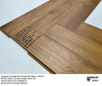 Visgraat Laminaat vloeren 5 X Kleur 8mm dik €16,95m2 inc.btw, Visgraat Laminaat vloer easy click , 75 m² of meer, Grijs, Nieuw
