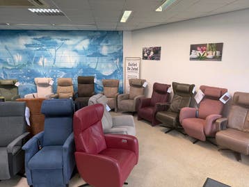 sta op stoel relax fauteuil relaxfauteuil staopstoel, Verzenden, Zo goed als nieuw, Leer, Gratis bezorging regio Utrecht 