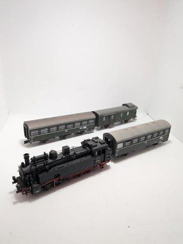 Piko H0 - Modeltrein (4) - BR 94 2066 DRG met 3 rijtuigen –, Nieuw