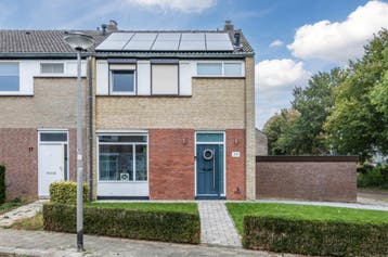 Woning te huur in Maastricht - 98 m² - 1 kamer(s), Huizen en Kamers, Huizen te huur, Overige soorten, Maastricht, Limburg