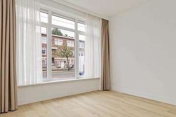 Appartement Juliana van Stolberglaan in Den Haag, Den Haag, Den Haag, Via bemiddelaar, Appartement