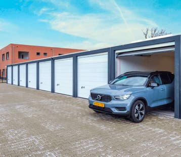 Bedrijfsruimte, Loods te huur Hengelo Steenzoutweg 24 26, Huur, Bedrijfsruimte
