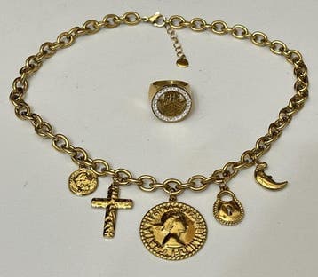 Religieuze sieradenset (halsketting en ring) met kruis en