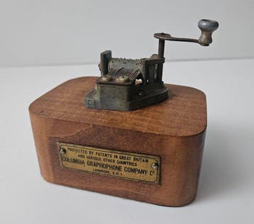 Columbia Graphophone Co. Ltd., London - Muziekdoos -