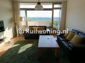 Appartement met uniek uitzicht in goede wijk Maastricht, Huizen en Kamers, Woningruil, Limburg