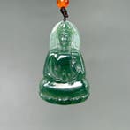 Snijwerk, Guanyin Pendant - 43 mm - Gecertificeerde jadeiet