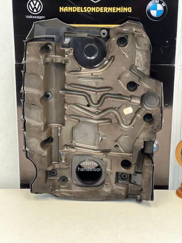 BMW 3 serie motor beschermplaat bj.2009 Artnr.17491511, Gebruikt, BMW