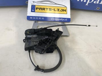 Gebruikte deurslot mechaniek voor Hyundai ix20 2010-2019 – 8, Ophalen of Verzenden, Nieuw