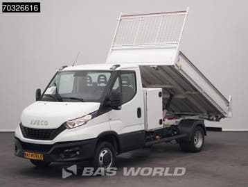 Iveco Daily 35C16 3.0L Kipper met Kist Dubbellucht 3,5t Trek, Auto's, Bestelauto's, Stof, Gebruikt, Euro 6, Iveco