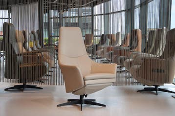 Design relaxfauteuil leer Gealux Arc 8027 met 2 motoren+accu, Huis en Inrichting, Fauteuils, Ophalen of Verzenden, Nieuw, Leer