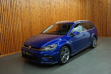 VOLKSWAGEN GOLF 1.5 TSI HIGHLINE R-LINE NAVIGATIE NR. 086, Voorwielaandrijving, Gebruikt, Blauw, Alcantara
