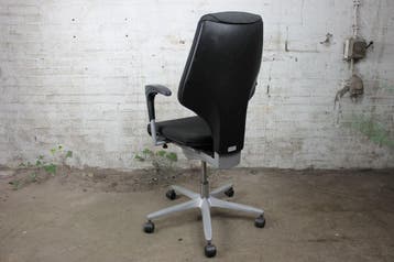 Tweedehands Giroflex 64 bureaustoel zwart gestoffeerd, Verzenden, Gebruikt, Bureaustoel