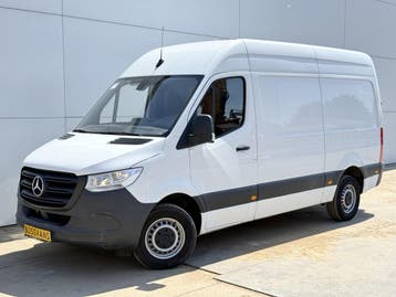 Zakelijke Lease |  Mercedes-Benz Sprinter 315 1.9 CDI, Automaat, Stof, Gebruikt, Zwart