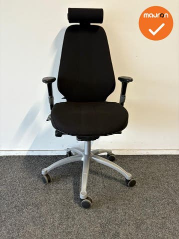RH Logic 400 XL - nieuwe zwarte stoffering  - Grijs voetkrui, Werkplek, Ophalen of Verzenden, Gebruikt, Stoel
