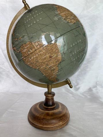 Globe - Vintage uit die tijd - 1980-1990