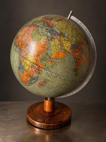 Terrestrial table globe - Rare WWII German Reich – Dietrich