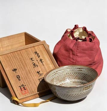 Japanse Karatsu-keramiek Mishima-matcha-chawan door Naka