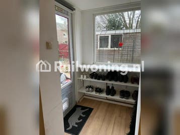 Van 1 hoek eengez woning 109m2 naar 3k rivierenbuurrt a.dam, Amsterdam