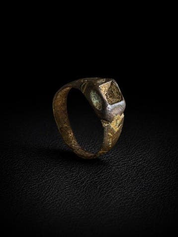 Oud-Romeins, Keizerrijk Brons Ring - Derde tot vierde eeuw