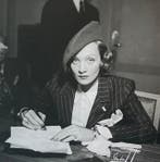 Studio Harcourt - Marlene Dietrich, 1938. Studio Harcourt, Verzamelen, Nieuw