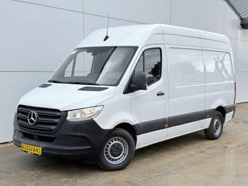Zakelijke Lease |  Mercedes-Benz Sprinter 314 2.2 140PK, Automaat, Stof, Gebruikt, Zwart