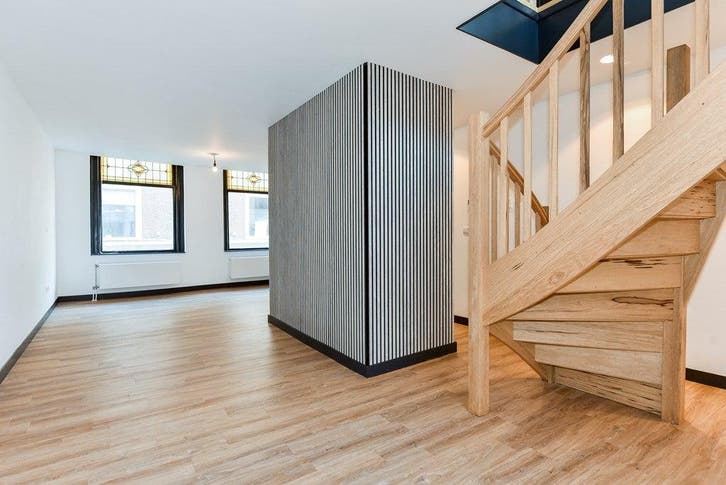 Te huur: Appartement Schoolstraat in Den Haag, Huizen en Kamers, Huizen te huur, Zuid-Holland, Appartement