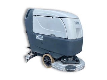 Nilfisk BA 551 D schrobmachine, Ophalen of Verzenden
