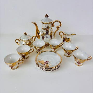 Koffie- en theeservies - Verguld porseleinen koffieservies /
