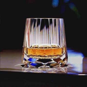 Luxe K9 Kristallen Whiskeyglas met Diamantgeslepen Design -, Antiek en Kunst, Verzenden