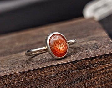 Ambachtelijke ring Calore, met verstelbare maat, van 925