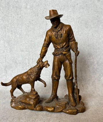 sculptuur, Jager met hond 22.5 cm - 22.5 cm - Brons