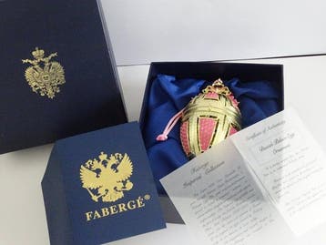 Figuur - Fabergé style - Imperial ornament Egg -Certificate