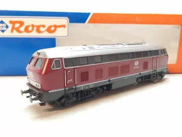 Roco H0 - 4151 - Diesellocomotief (1) - BR 215 031-6 - DB, Hobby en Vrije tijd, Nieuw