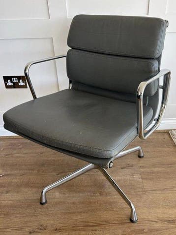 Vitra - Charles & Ray Eames - Stoel - Soft Pad - Leder -