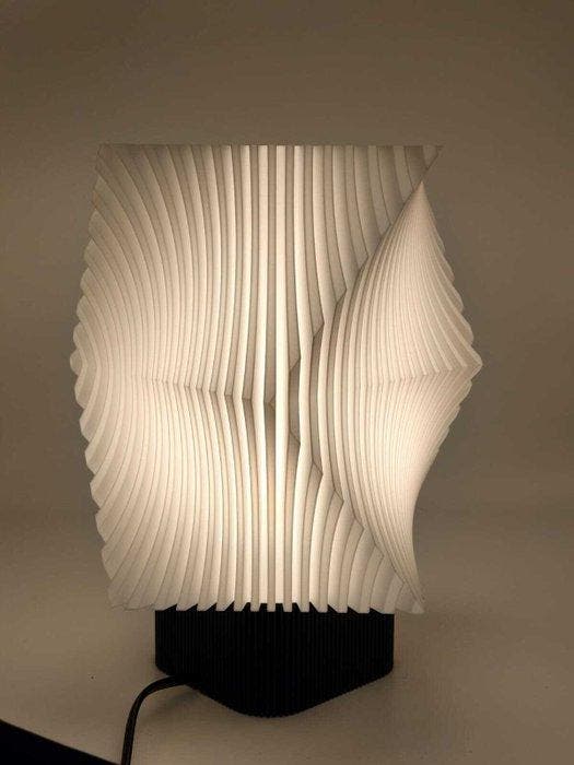 Lumovim - Tafellamp - Prikken - biopolymeer, Antiek en Kunst, Kunst | Designobjecten