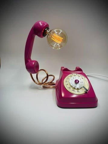 Tafellamp - Plastic, Koper, Metaal - Opera gerealiseerd door, Antiek en Kunst, Curiosa en Brocante