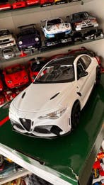 Bburago 1:18 - Modelauto - Alfa Romeo Giulia GTA Série, Nieuw